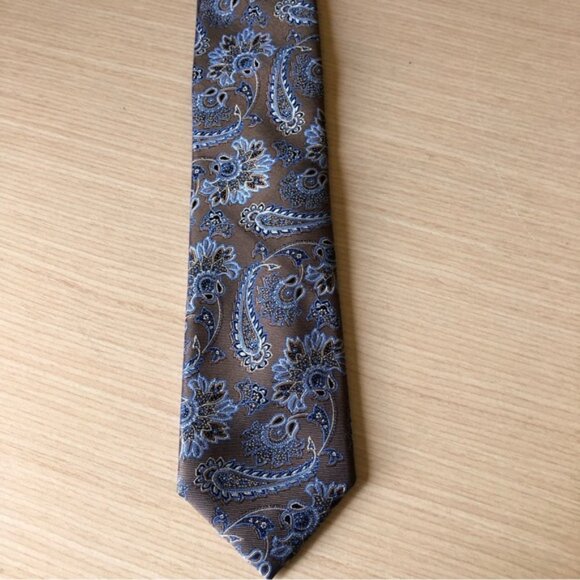 💕2/$30 💕Alfred Sung 100% Silk Paisley Pattern Tie NWOT - Picture 2 of 4